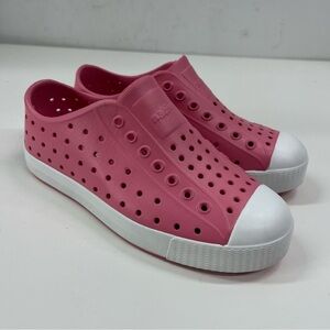 New Native Jefferson Shoes in Pink Size J1
